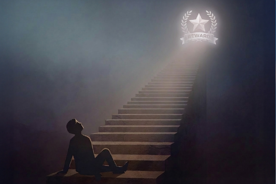 人間の脳は即座の報酬（ドーパミン放出）を求めるように設計されています